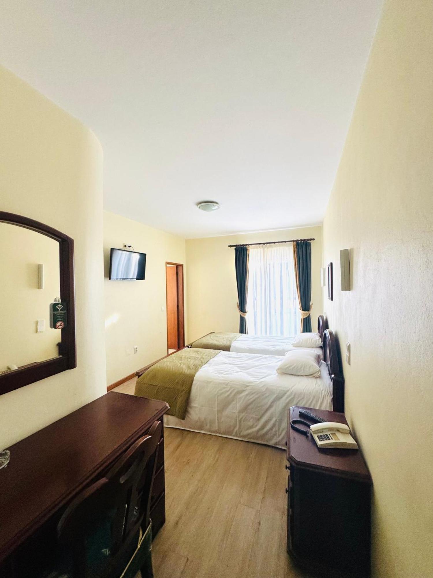 Residencial Santo Antonio Hotel Санта Крус Екстериор снимка