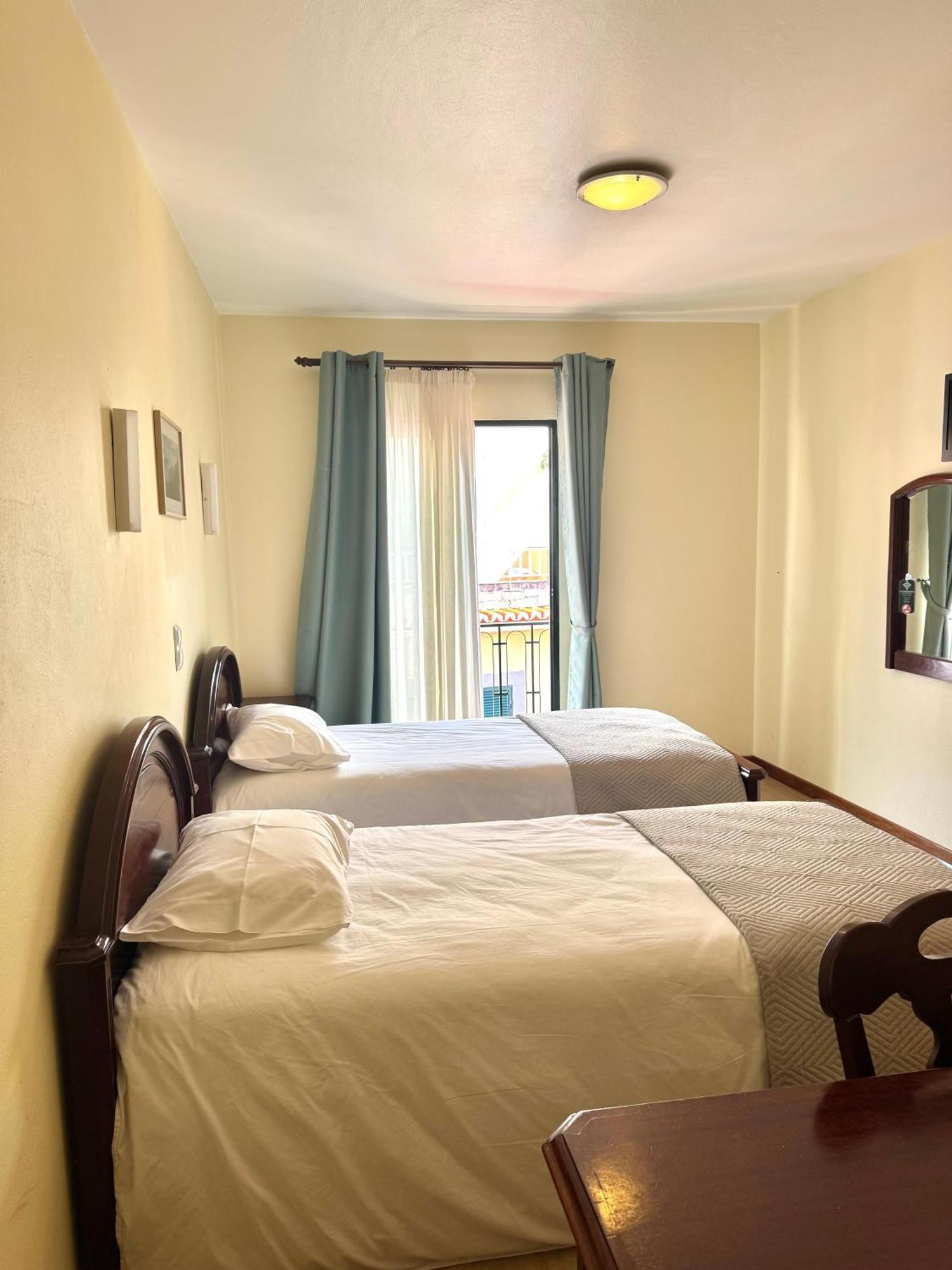 Residencial Santo Antonio Hotel Санта Крус Екстериор снимка